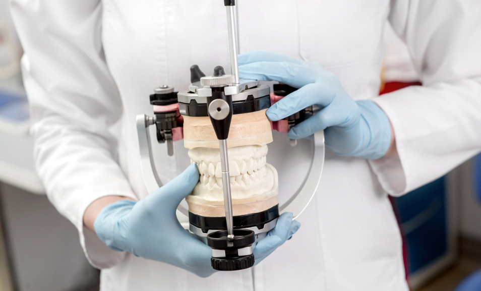 淄博美诺义齿制作有限公司